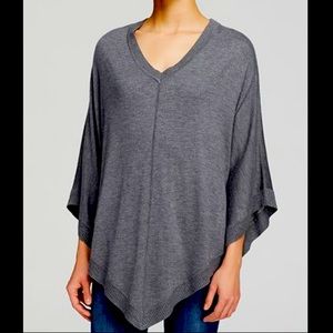 NWT Splendid V Neck Sweater Poncho Gray Size XS/S